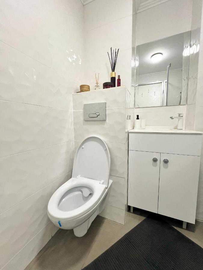 Studio 118 - A Luxury Place,10Min Walk To City Center Timişoara Exterior foto